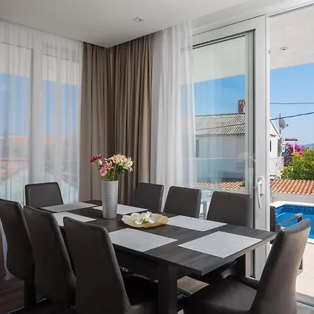 Villa Z&z Seget Vranjica
