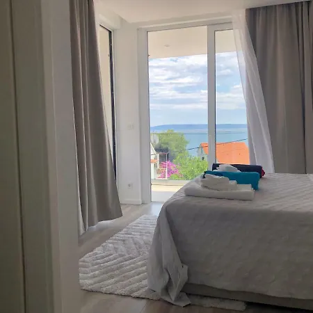 Z&z Villa *